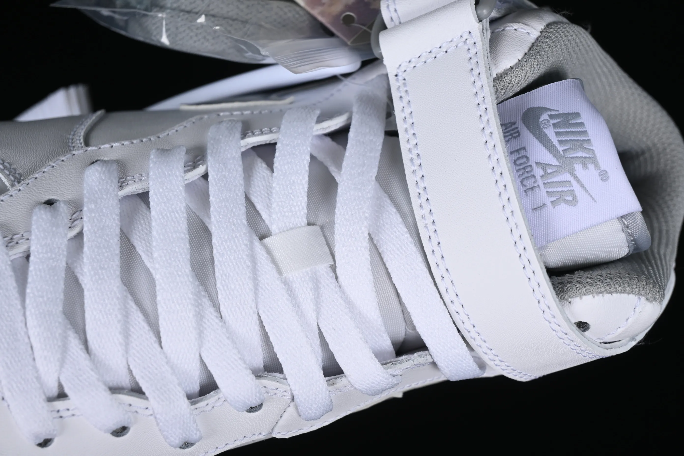 All categories Nk Air Force 1 Air Force series Nk Air Force 1 Mid Air Force mid-top Nk Air Force 1'07 Mid white gray Air Force One mid-top casual sneakers DV0806-100